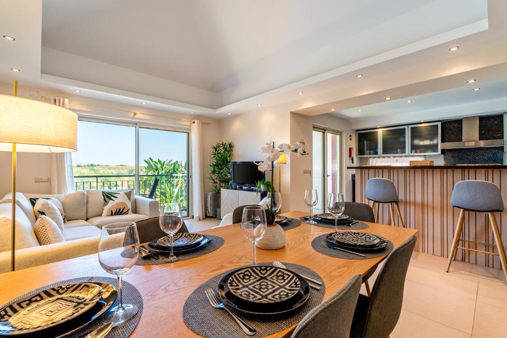Open-plan dining and living area